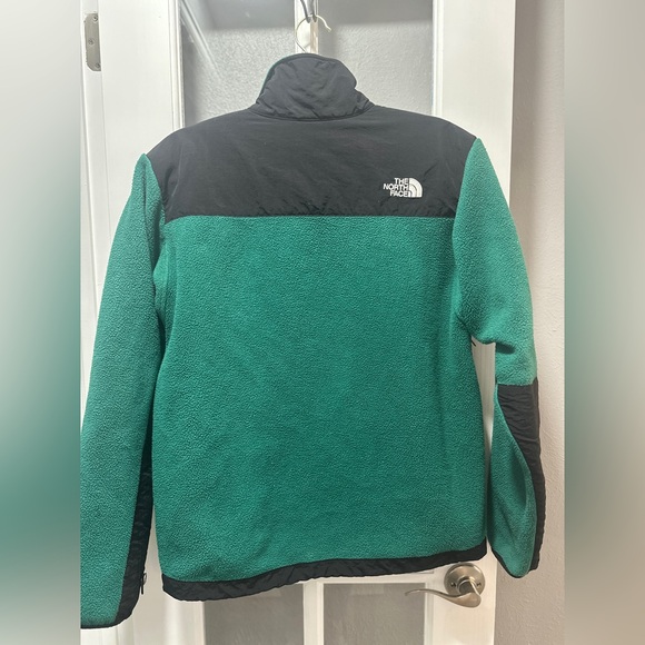 The North Face Men’s Retro Denali Jacket - Picture 8 of 8